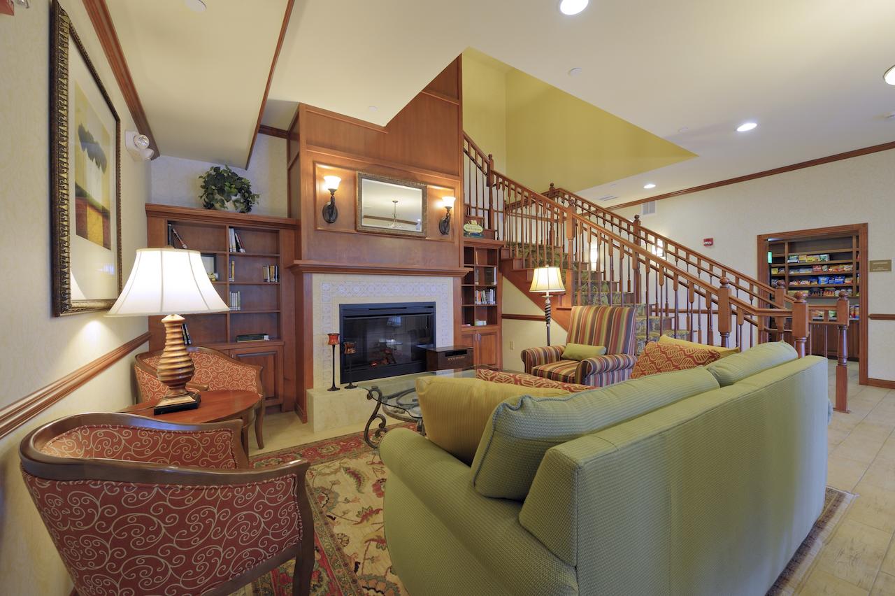 Country Inn & Suites By Radisson, Washington At Meadowlands, PA - thumb 13