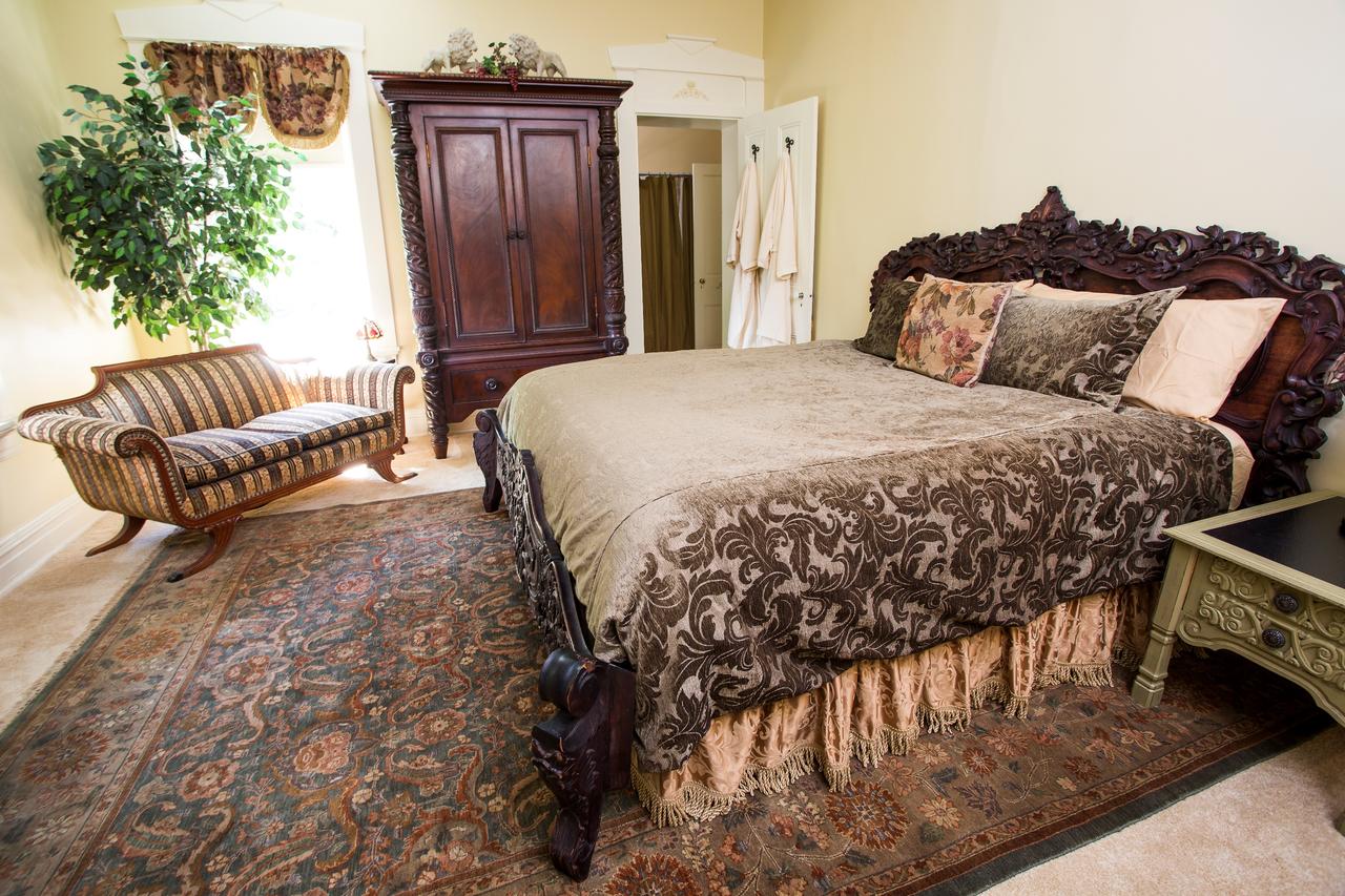 The Hollinger House - thumb 14