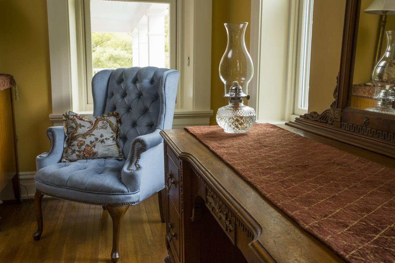 The Hollinger House - thumb 33