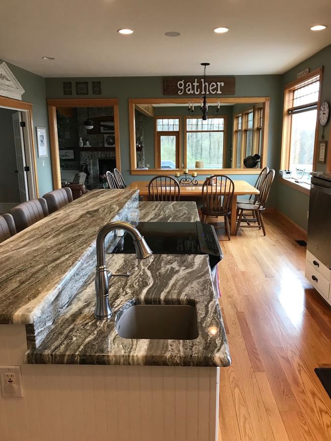 Mt. Nittany Hideaway - Beautiful And Spacious Home - thumb 11