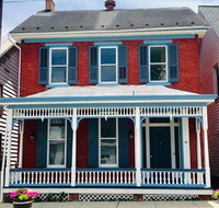 Inn On Main- Renovated Charm Next To Hershey - Tourism Bookings