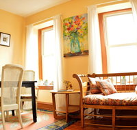 Adorable Apartment in University City - Tourism Bookings