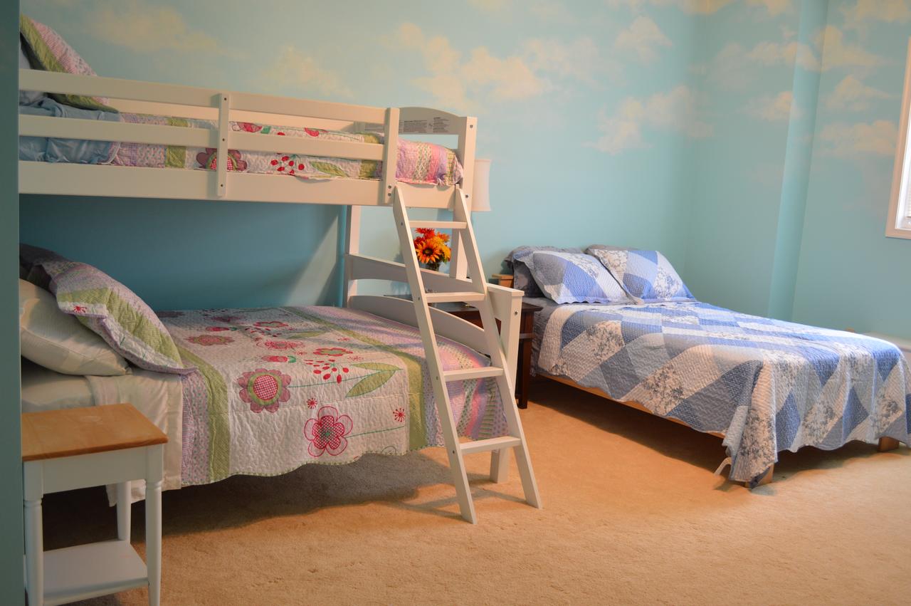 Beautiful Home- Prime Location, View Of Beaver Stadium - thumb 18