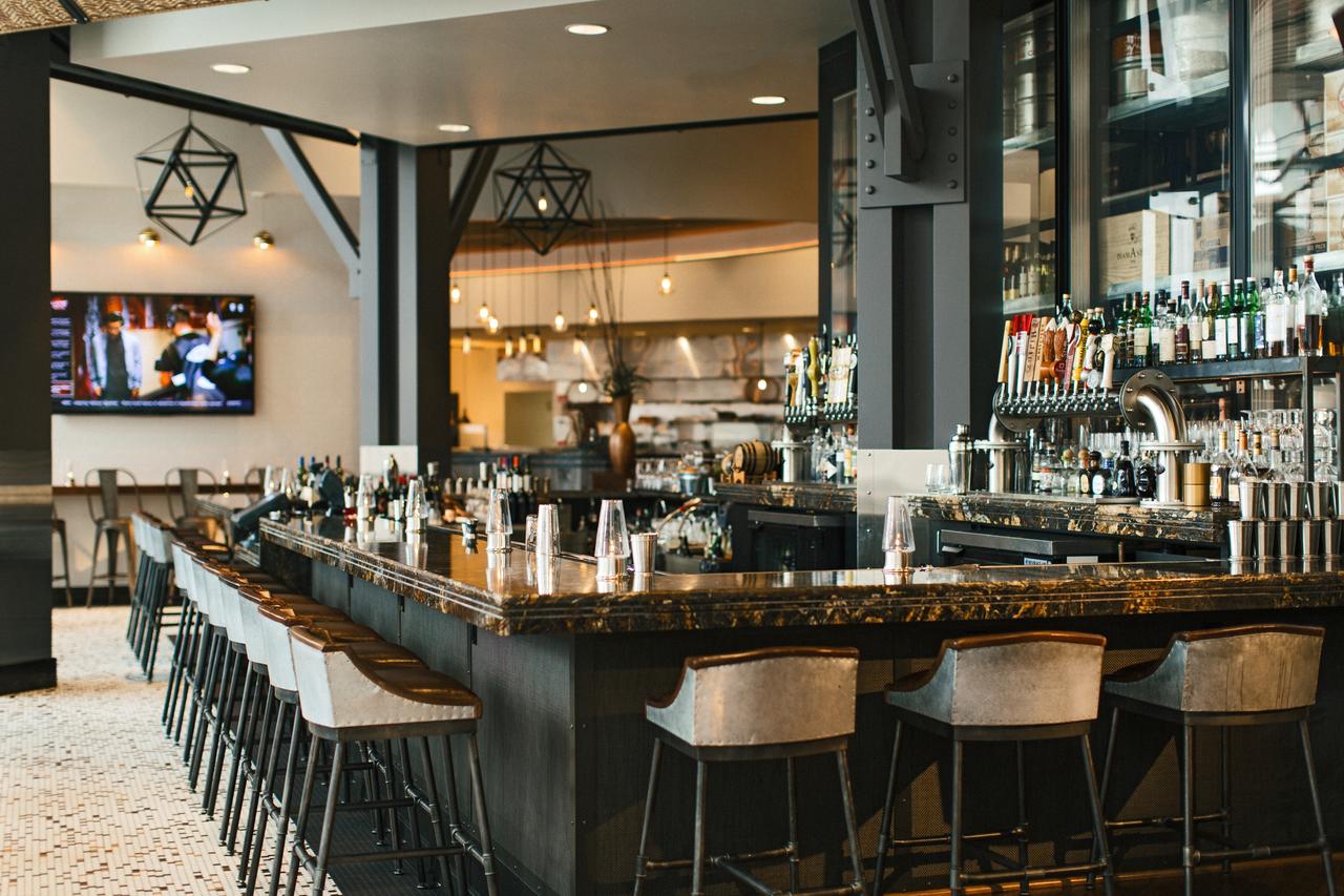 Renaissance Allentown Hotel - thumb 7