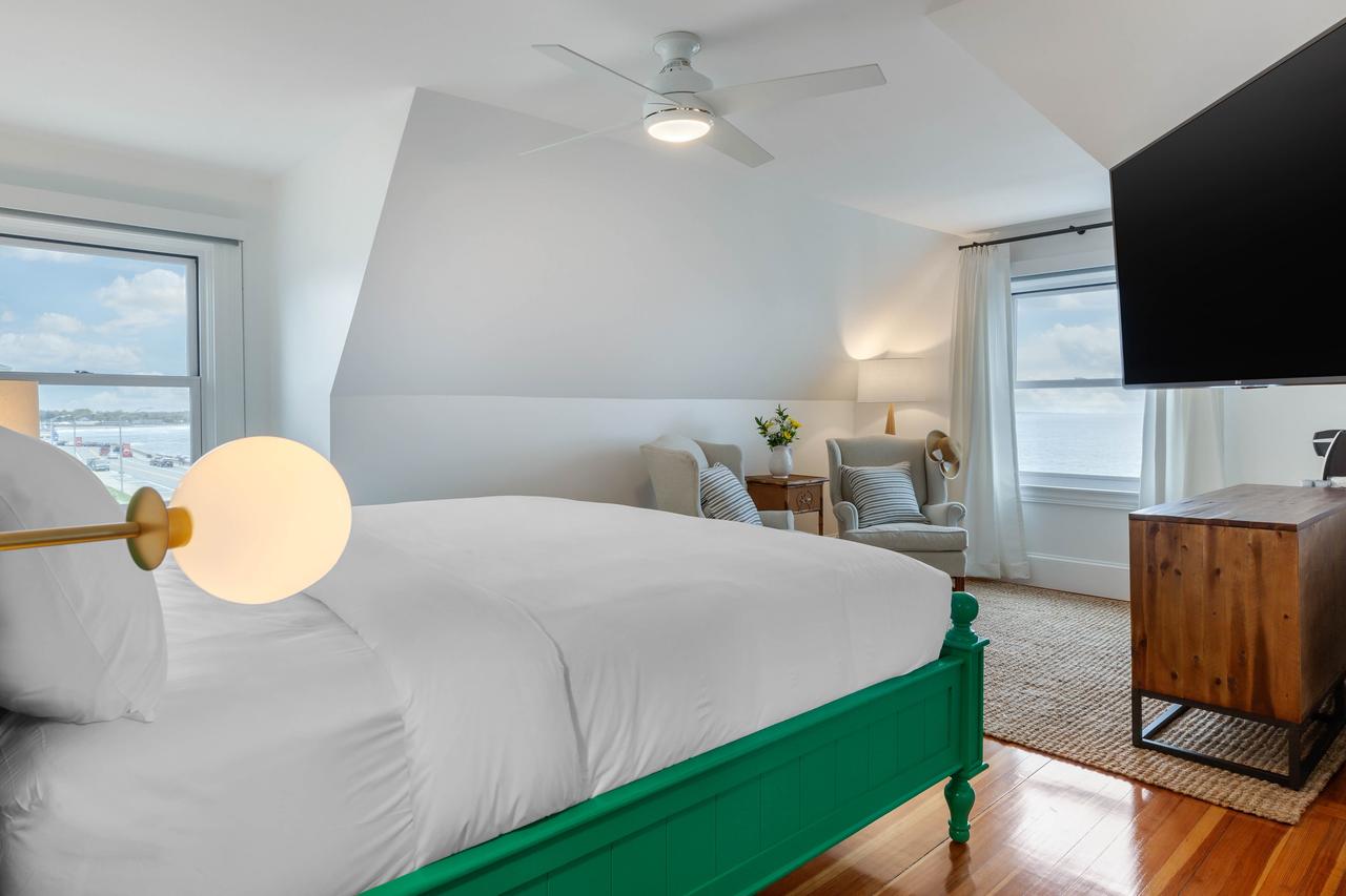 Ocean Rose Inn - thumb 14