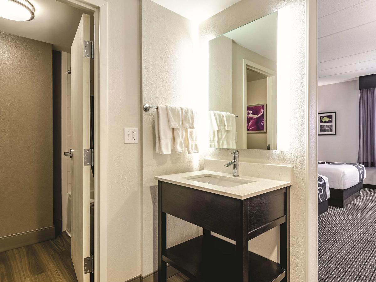 La Quinta By Wyndham Warwick Providence Airport - thumb 32