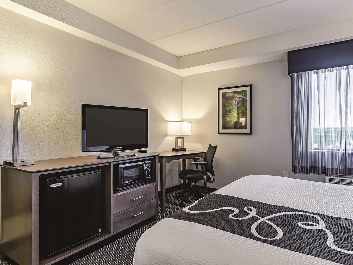 La Quinta By Wyndham Warwick Providence Airport - thumb 9