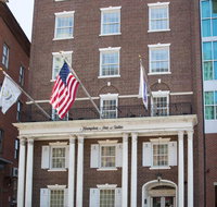 Hampton Inn  Suites Providence Downtown - Hotels Santiago