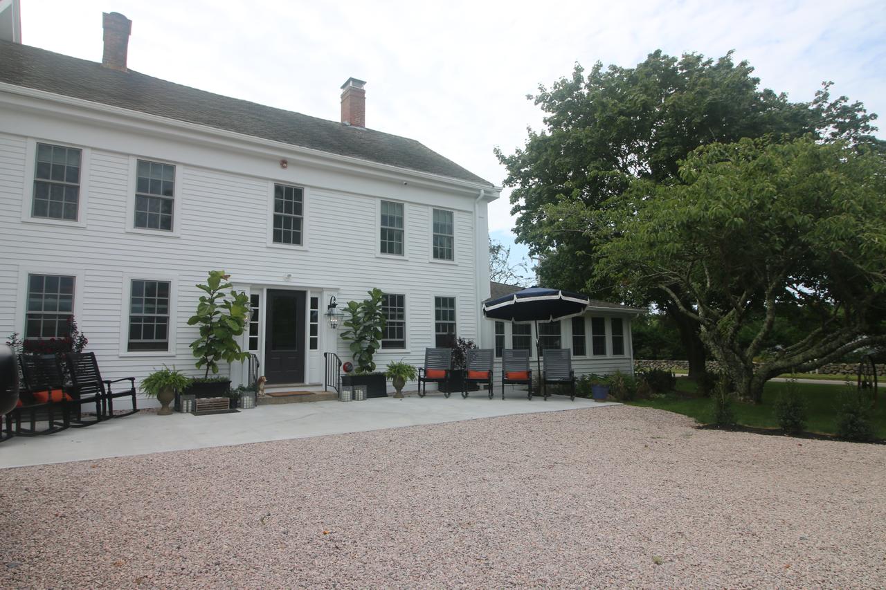 Shelter Harbor Inn - thumb 2