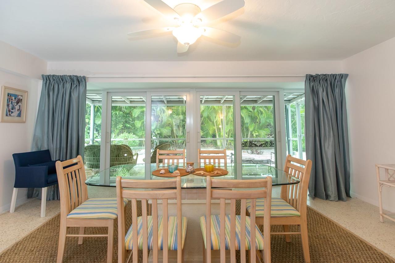 A CENTER OF PARADISE - thumb 5