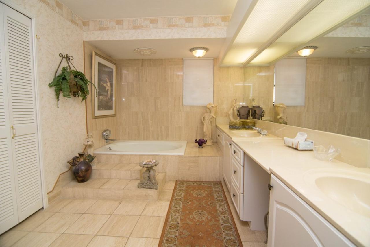 Pine Cove #304 - thumb 1