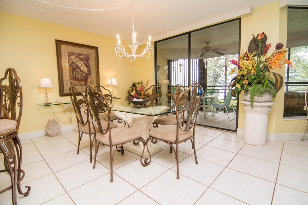 Pine Cove #304 - thumb 3