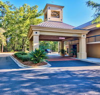 Clarion Inn  Suites Aiken - Students Accommodation