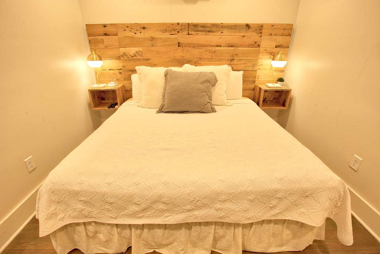 493 King Luxury Two Bedroom Suites - thumb 28