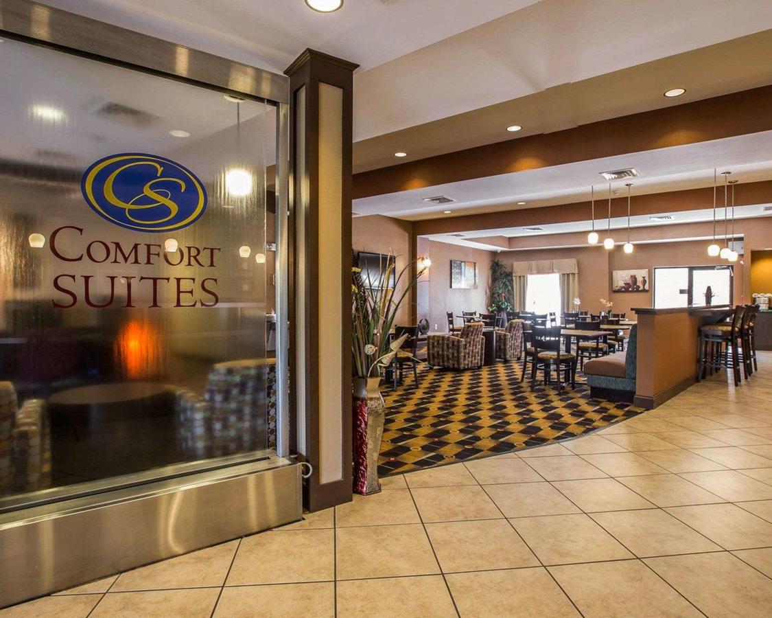 Comfort Suites At WestGate Mall - thumb 40