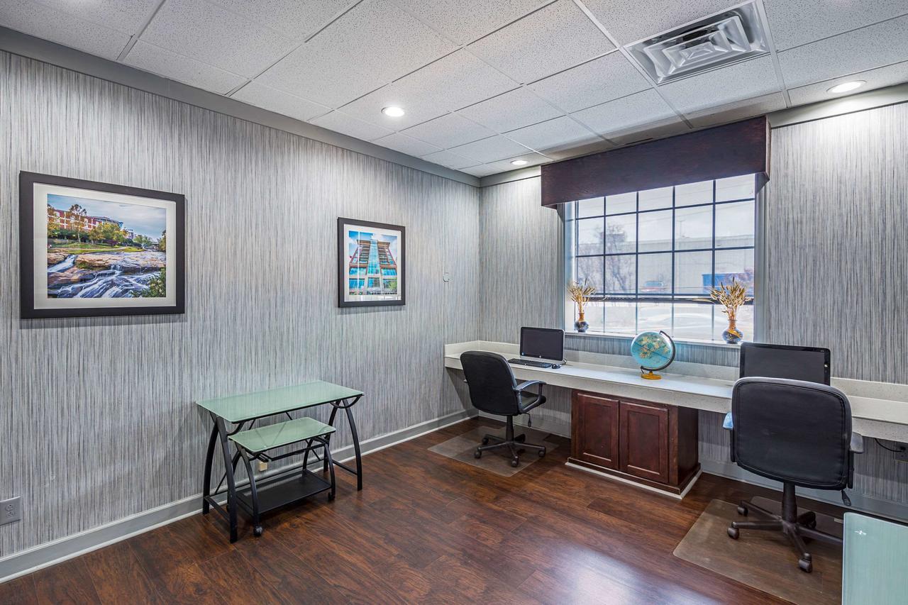 Quality Inn & Suites Greenville - Haywood Mall - thumb 8