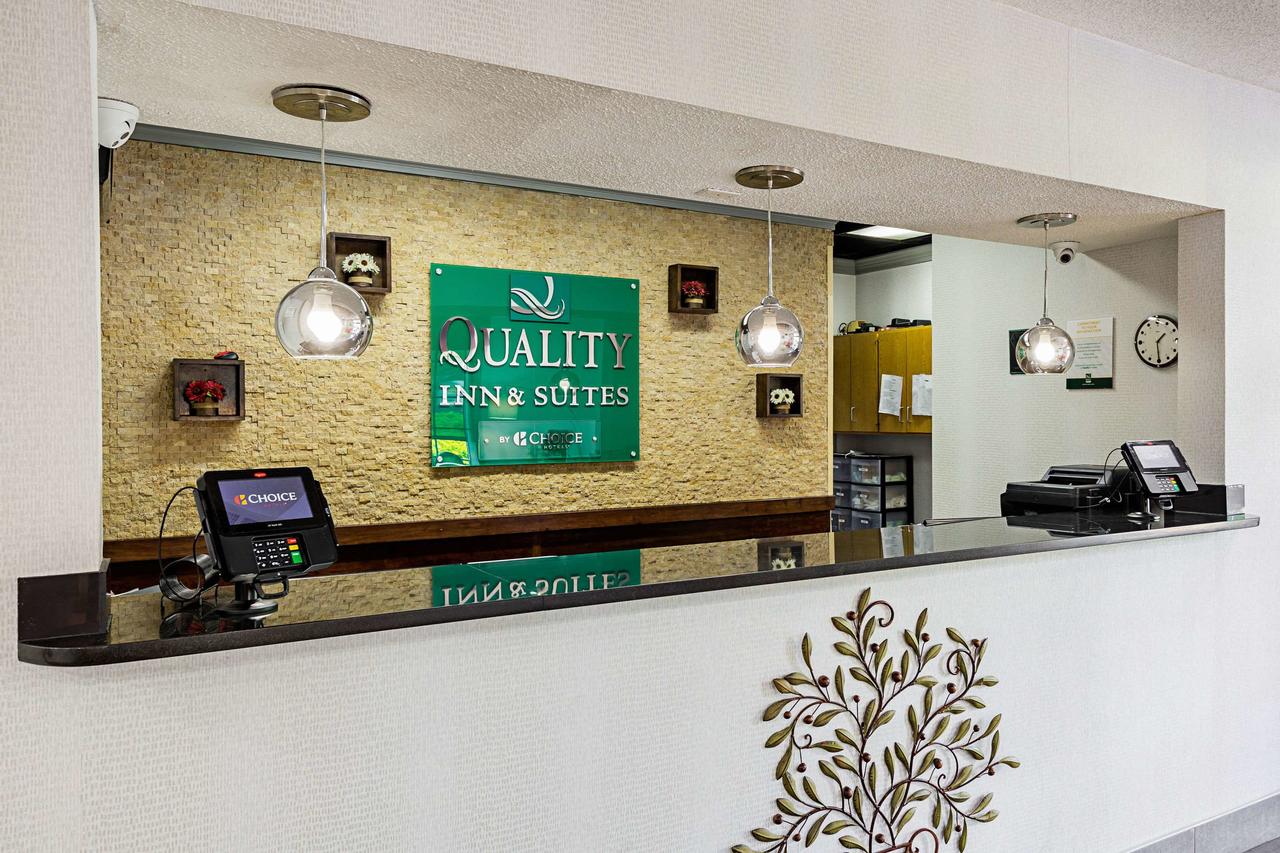 Quality Inn & Suites Greenville - Haywood Mall - thumb 2