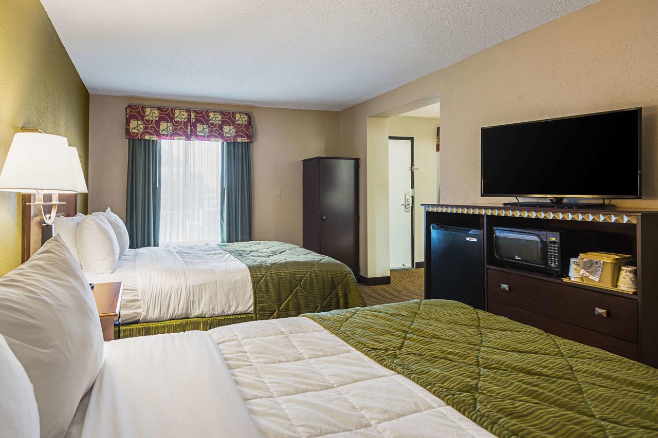 Quality Inn & Suites Greenville - Haywood Mall - thumb 7
