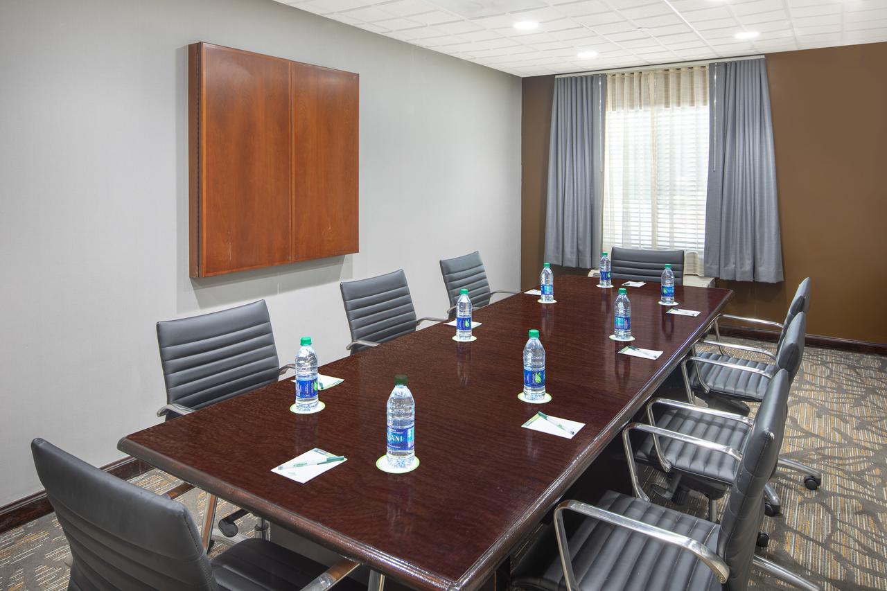 Wingate By Wyndham Greenville Airport - thumb 25