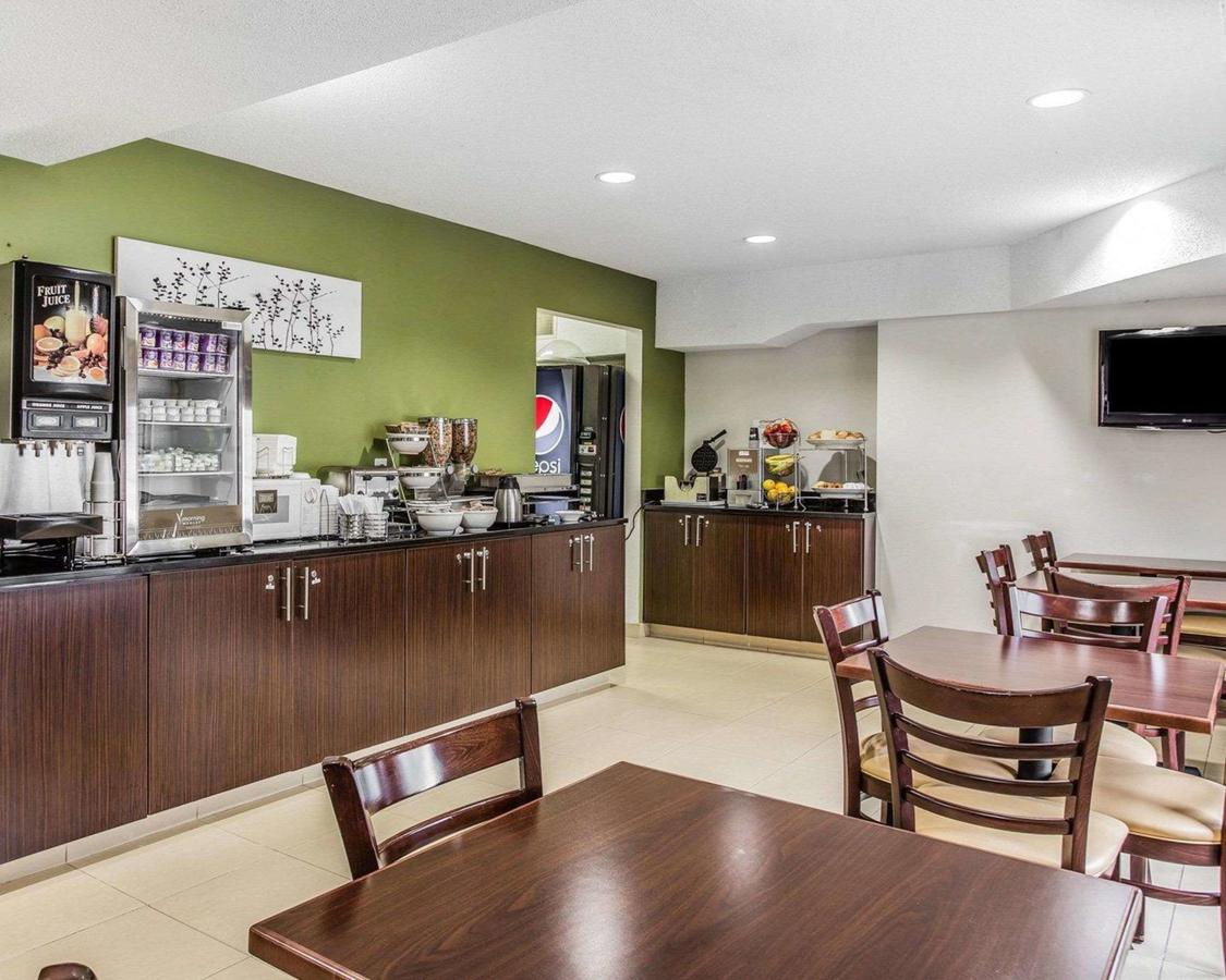 Sleep Inn At Greenville Convention Center - thumb 15