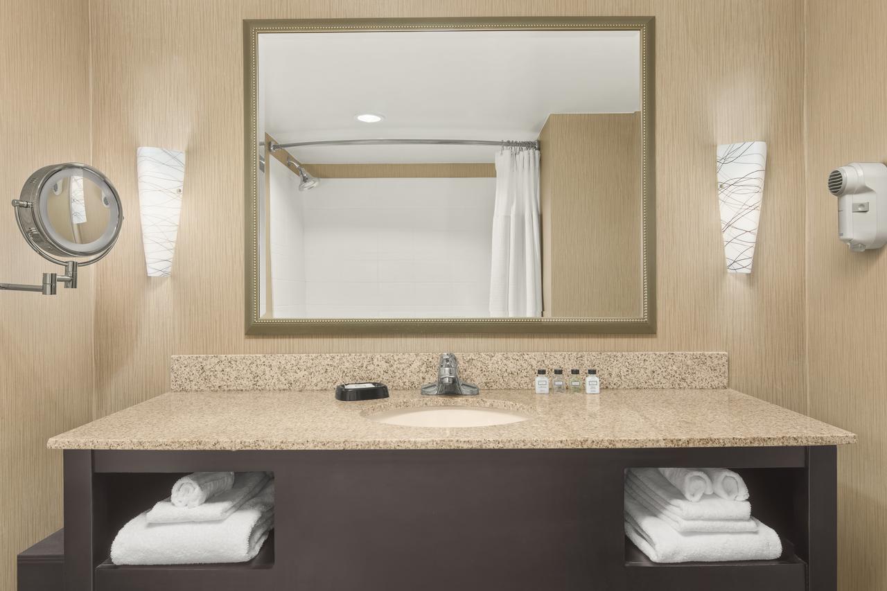 Crowne Plaza Greenville - thumb 39