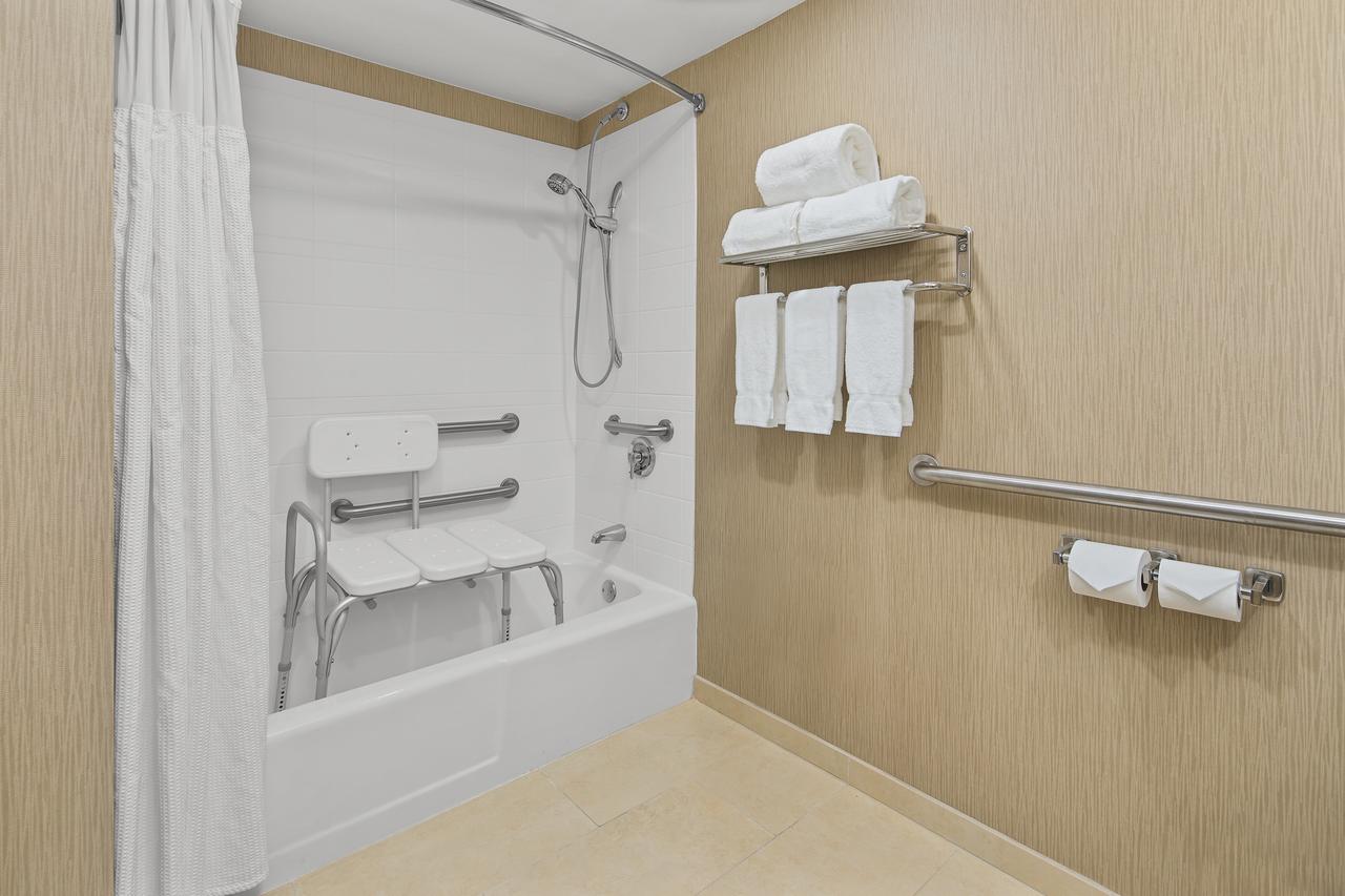 Crowne Plaza Greenville - thumb 35