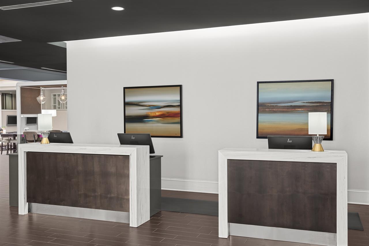 Crowne Plaza Greenville - thumb 9