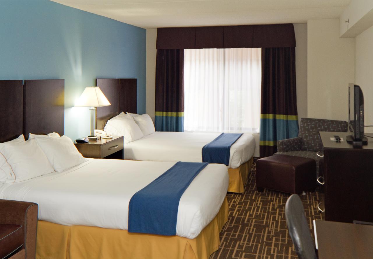 Holiday Inn Express Hotel & Suites Greenville-Downtown - thumb 6