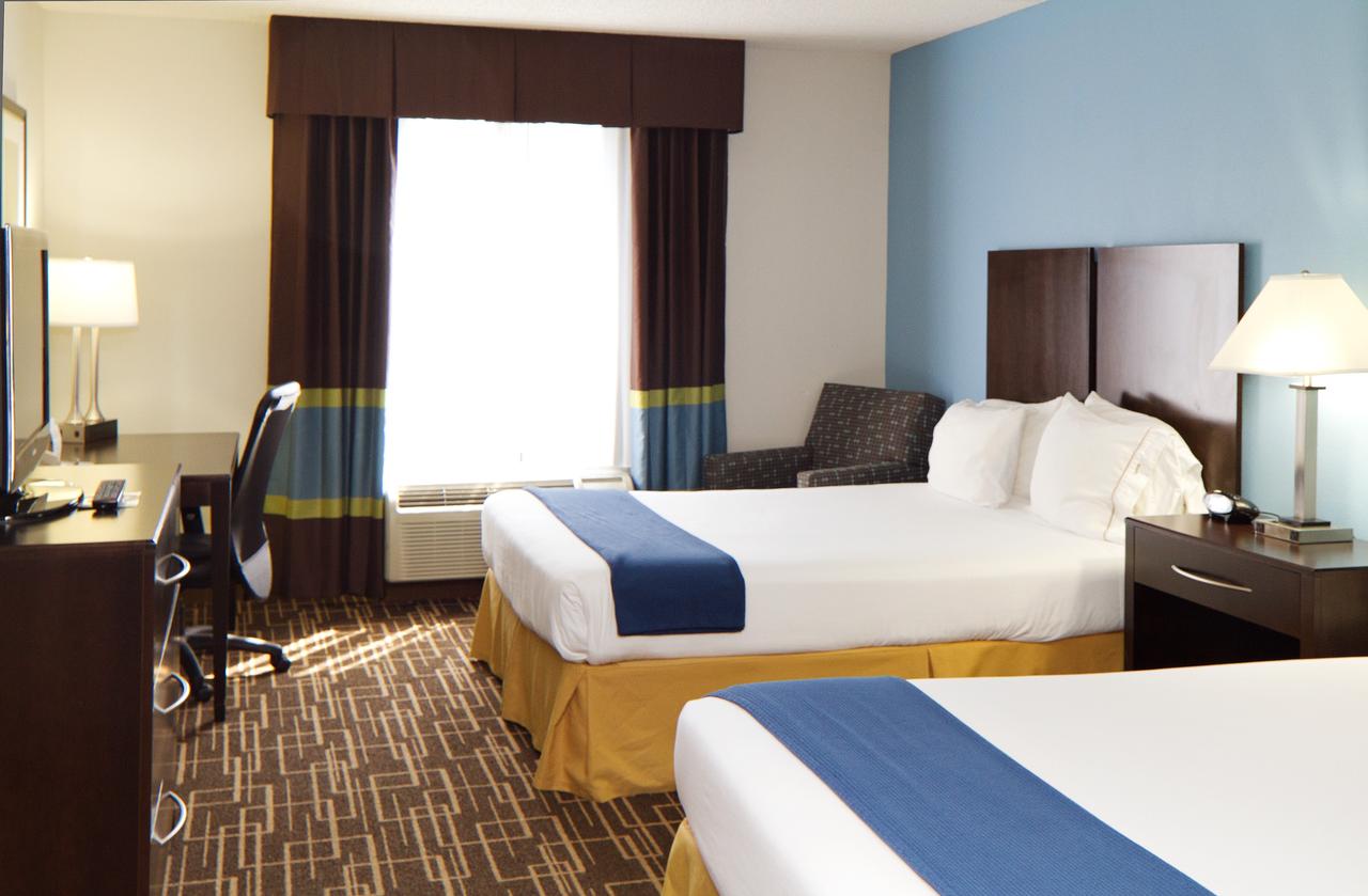 Holiday Inn Express Hotel & Suites Greenville-Downtown - thumb 24