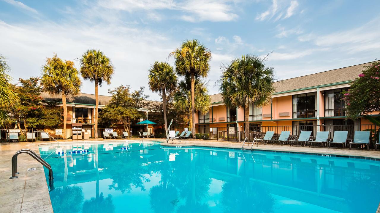 Best Western Charleston Inn - thumb 31