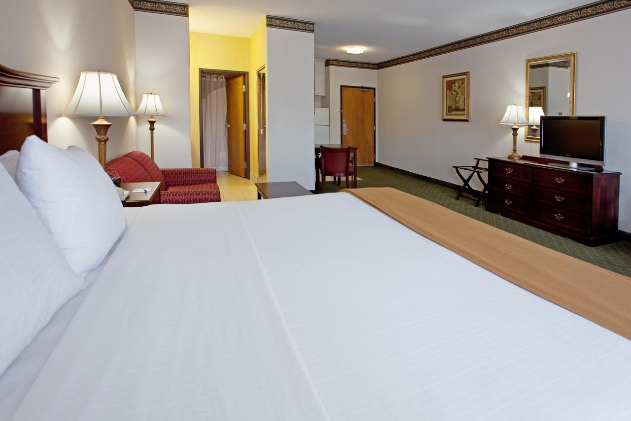 Moncks Corner Inn - thumb 2