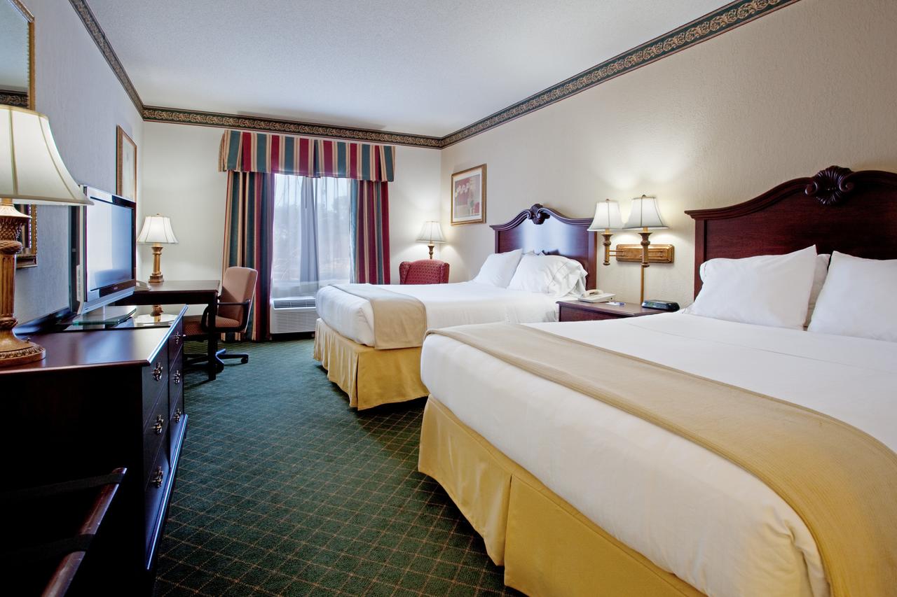 Moncks Corner Inn - thumb 0