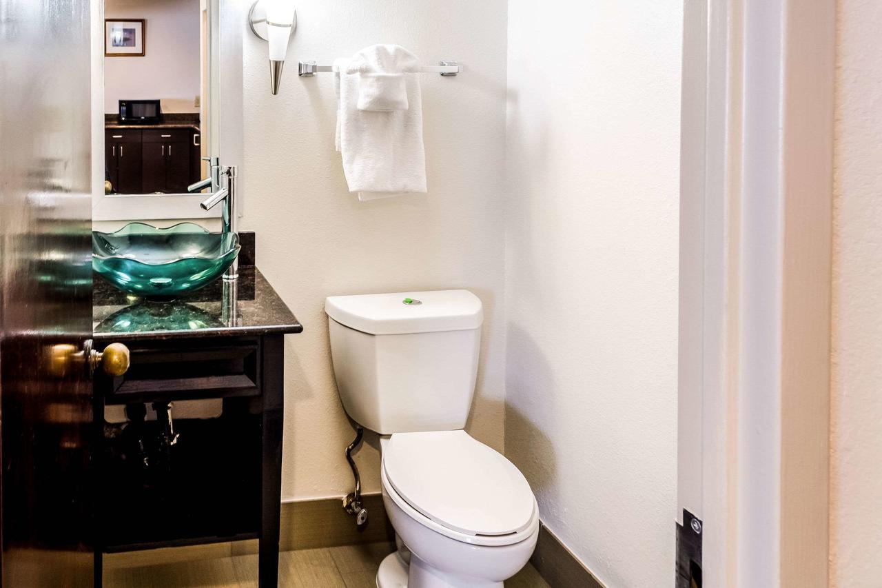 Comfort Inn Downtown Charleston - thumb 22