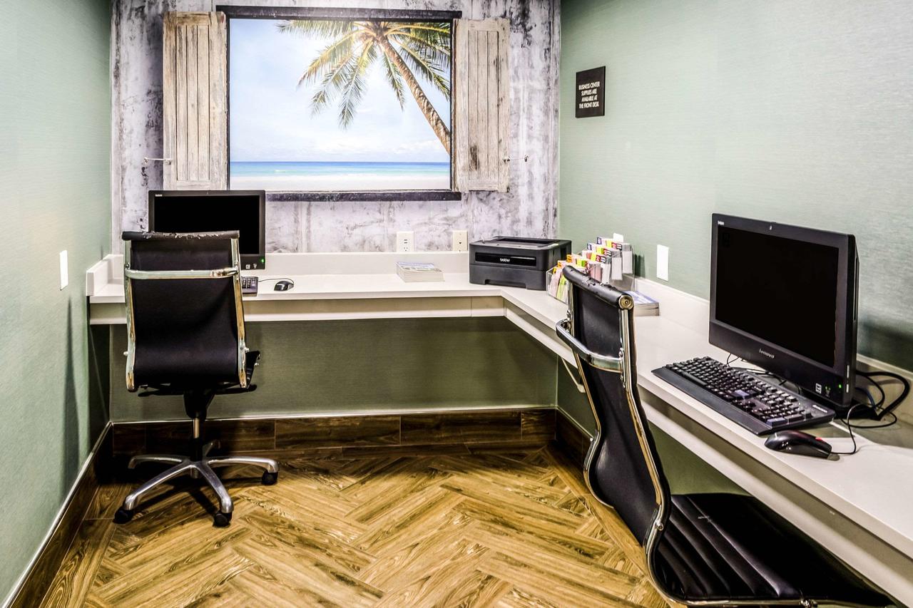 Comfort Inn Downtown Charleston - thumb 41