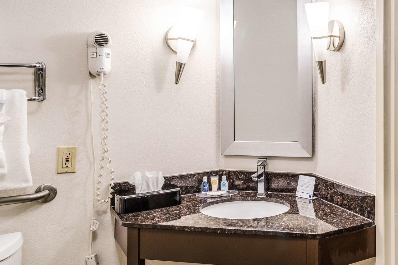 Comfort Inn Downtown Charleston - thumb 44