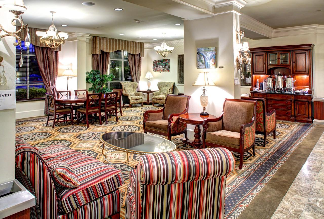 Hilton Columbia Center - thumb 19