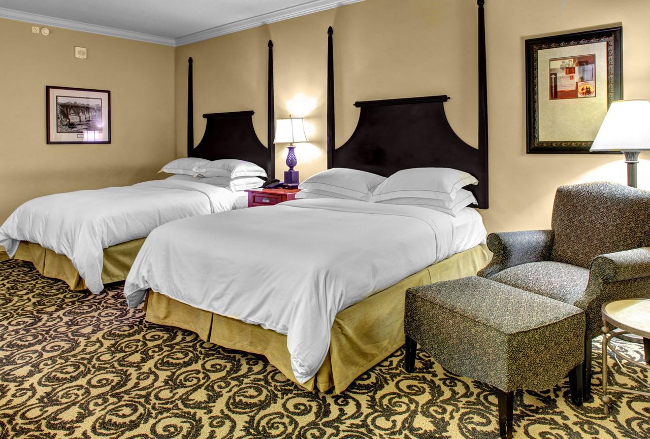 Hilton Columbia Center - thumb 20