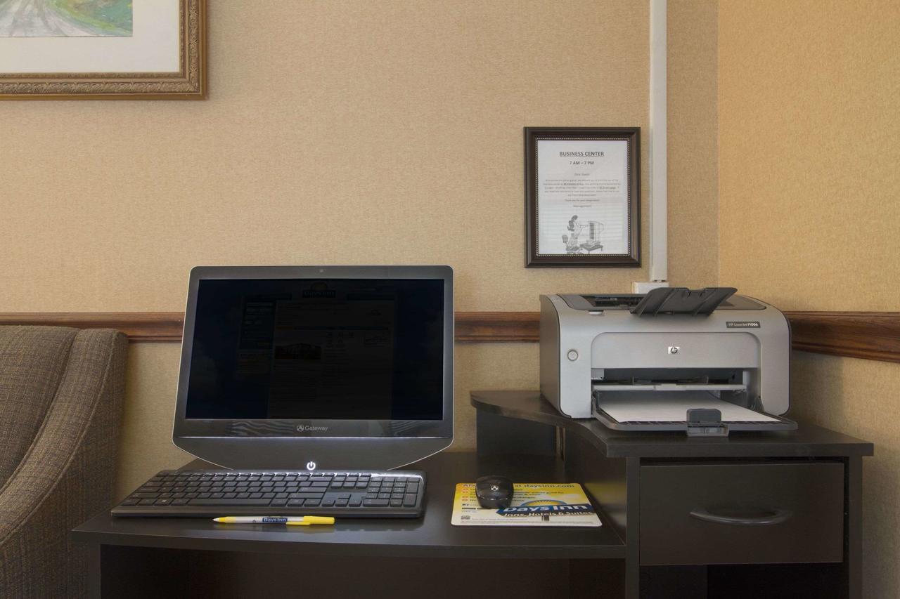 Days Inn By Wyndham Seneca - thumb 16