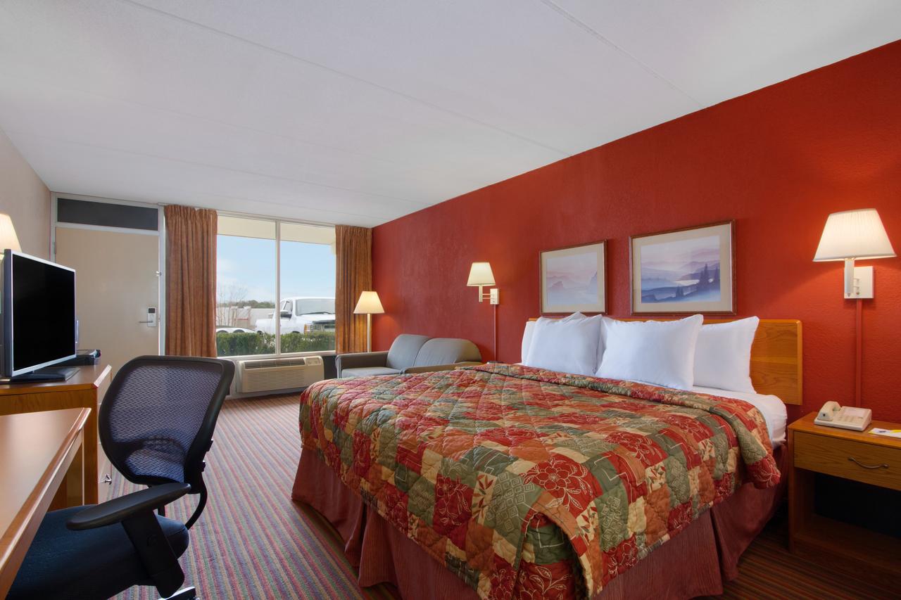 Days Inn By Wyndham Seneca - thumb 12