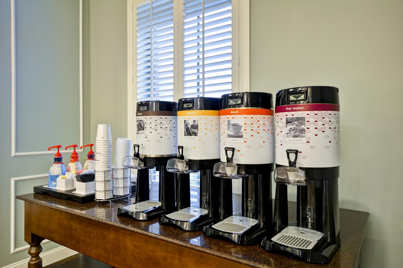 Hampton Inn & Suites Charleston Airport - thumb 33