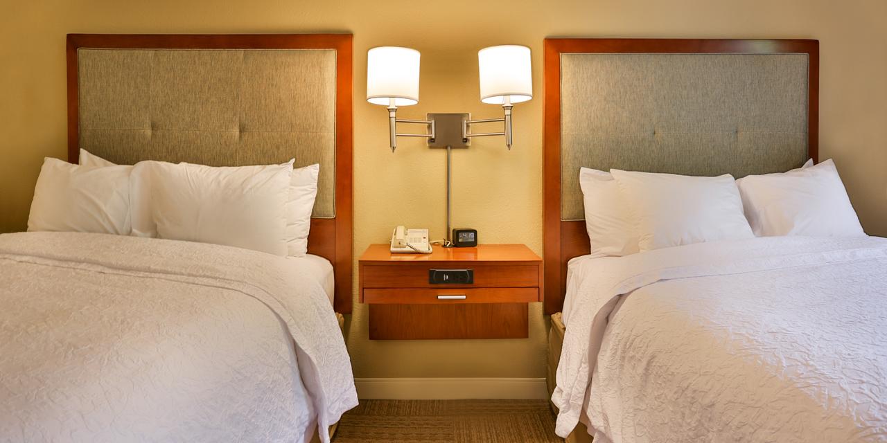 Hampton Inn & Suites Charleston Airport - thumb 42