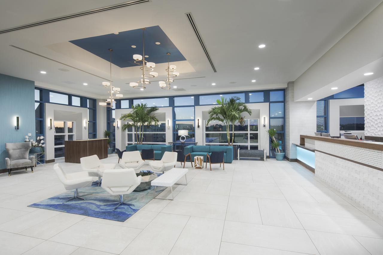 SOUTH BAY INN & SUITES - thumb 19