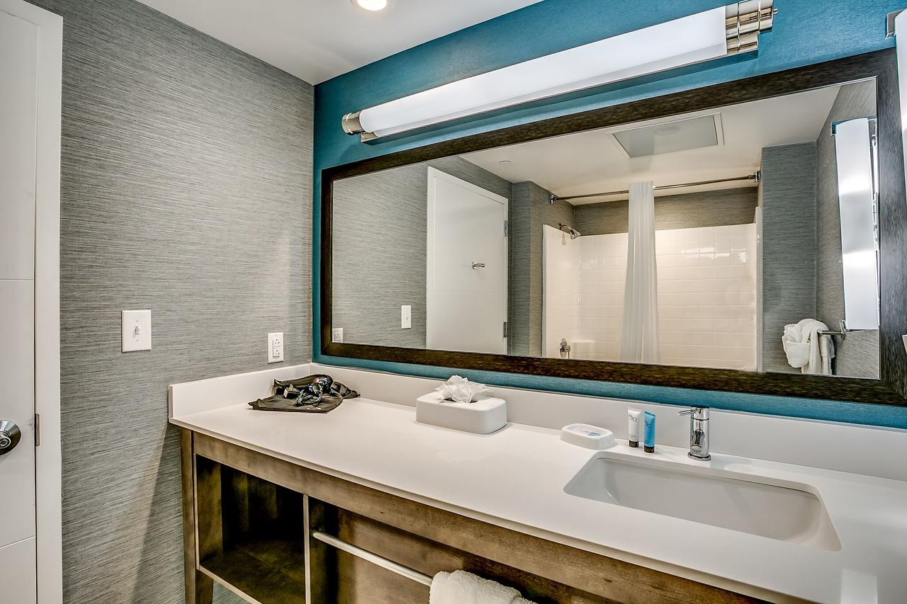 SOUTH BAY INN & SUITES - thumb 37