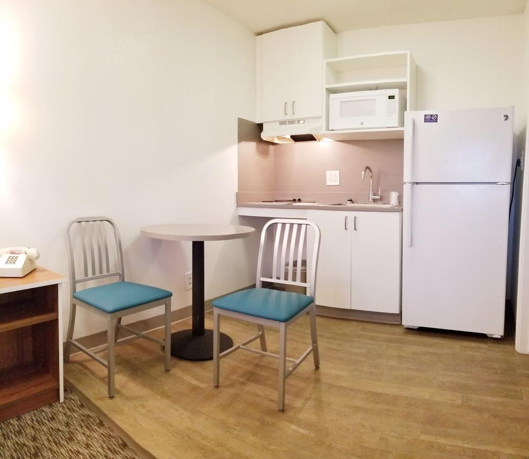 InTown Suites Extended Stay Greenville SC - Wade Hampton - thumb 8