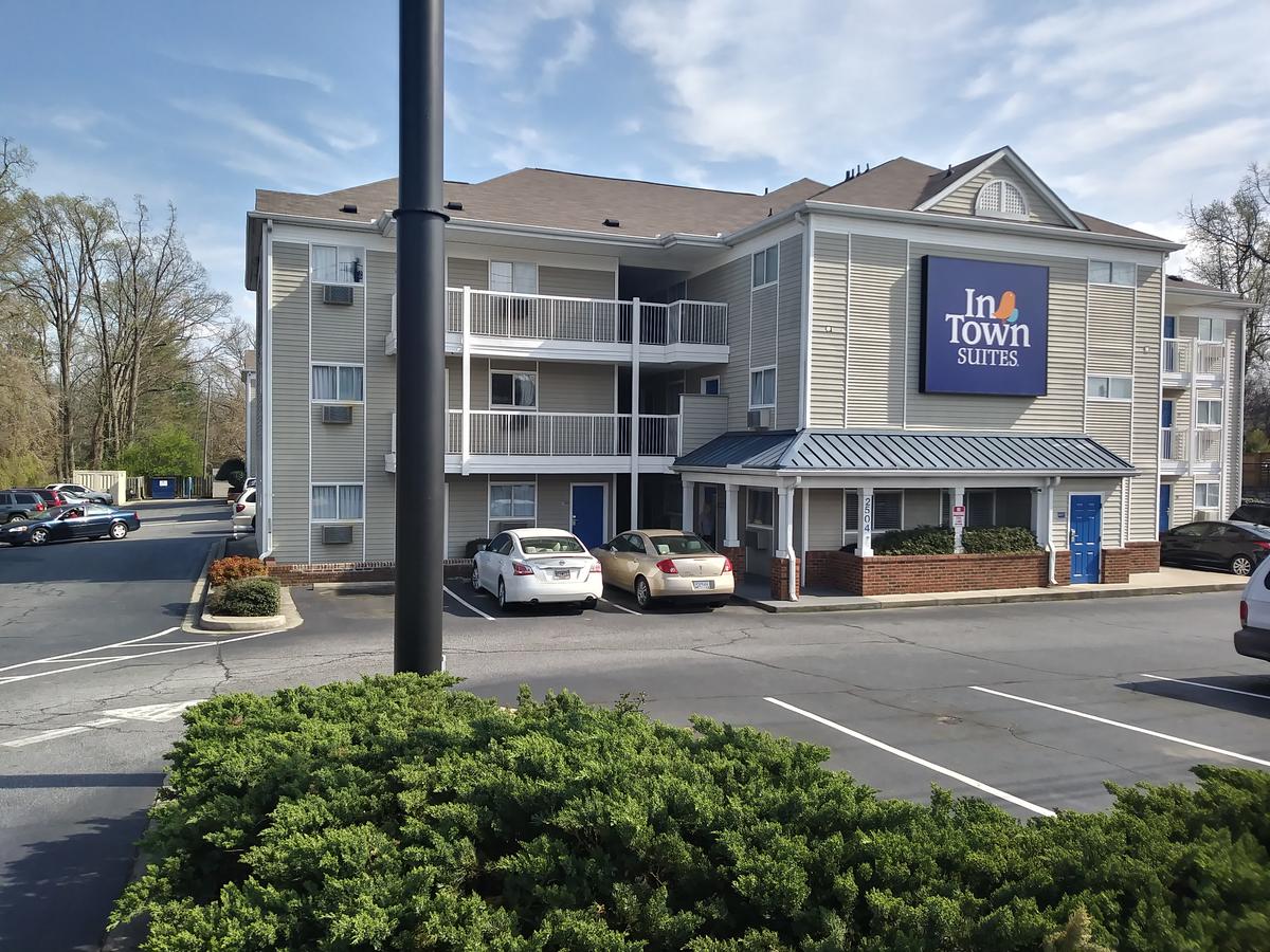 InTown Suites Extended Stay Greenville SC - Wade Hampton - thumb 0