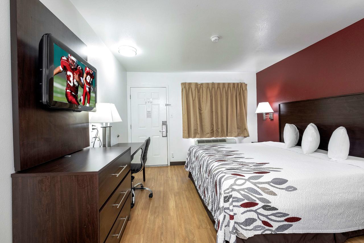 Red Roof Inn & Suites Spartanburg I-85 - thumb 17