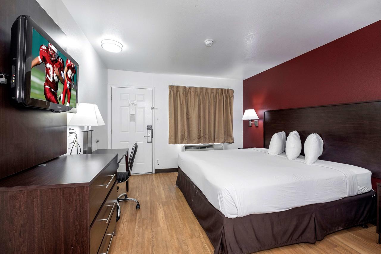 Red Roof Inn & Suites Spartanburg I-85 - thumb 11