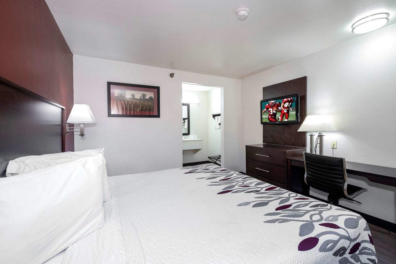 Red Roof Inn & Suites Spartanburg I-85 - thumb 28