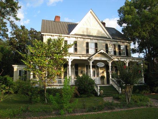 Flowertown Bed And Breakfast - thumb 0