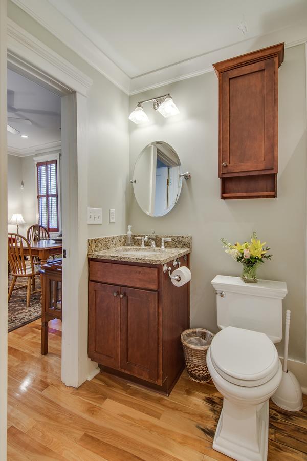 227 Historic Apartments - thumb 6